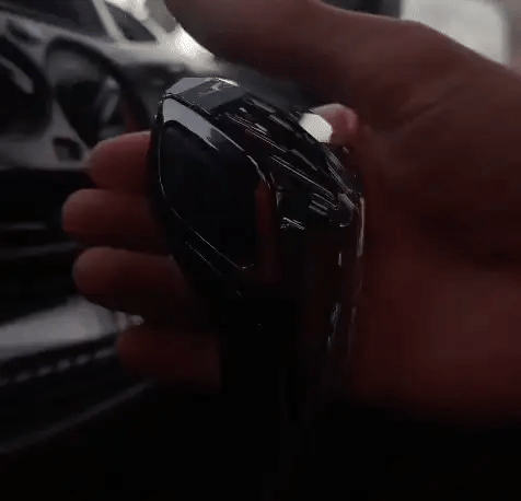 💥 Pomo de Cristal RGB Universal – Dale un toque futurista a tu auto